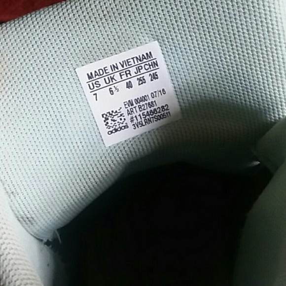 Adidas - Picture 4 of 4